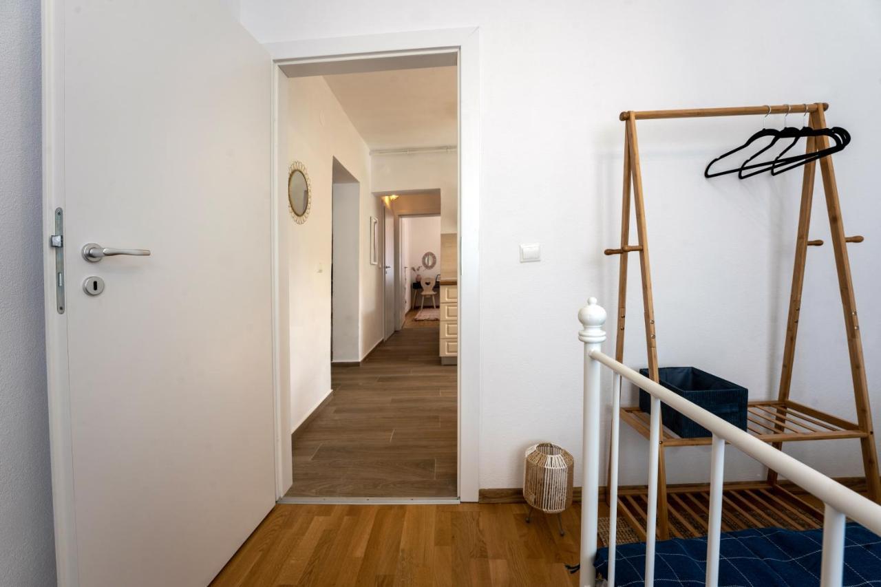 Daisy Apartment 11 Sighişoara Exterior foto